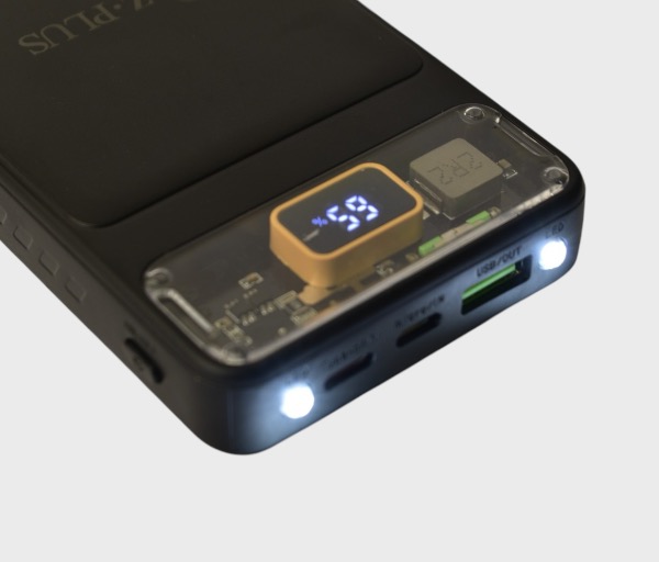 Z.PLUS PD Z47 باور بانك ١٠ آلاف فاست ٢٢.٥ وات