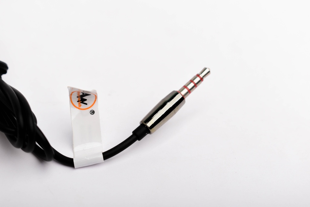 AYUNWISH MUSIC AW-823 سماعة