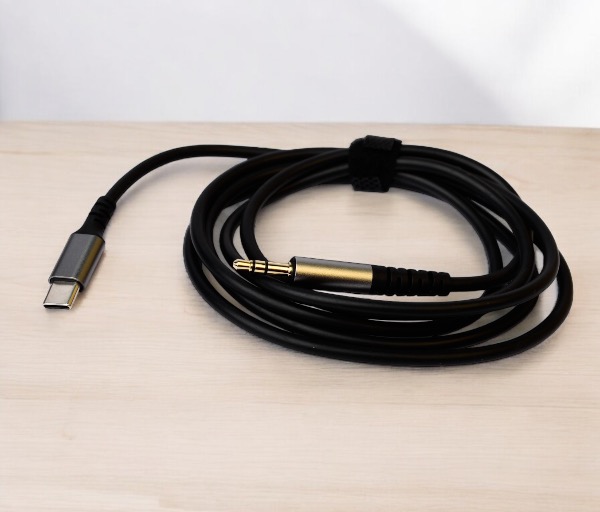 Z.PLUS Z24 AUX كابل ميتال تايب سي
