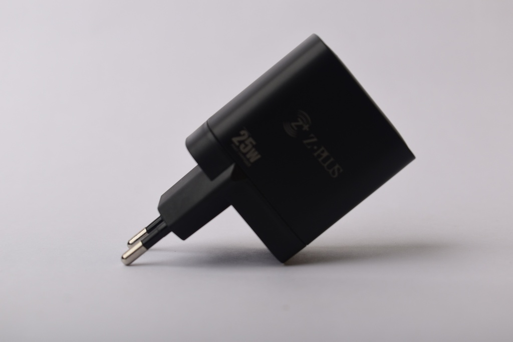 Z49 Z.PLUS PD 25W راس شاحن فعلي