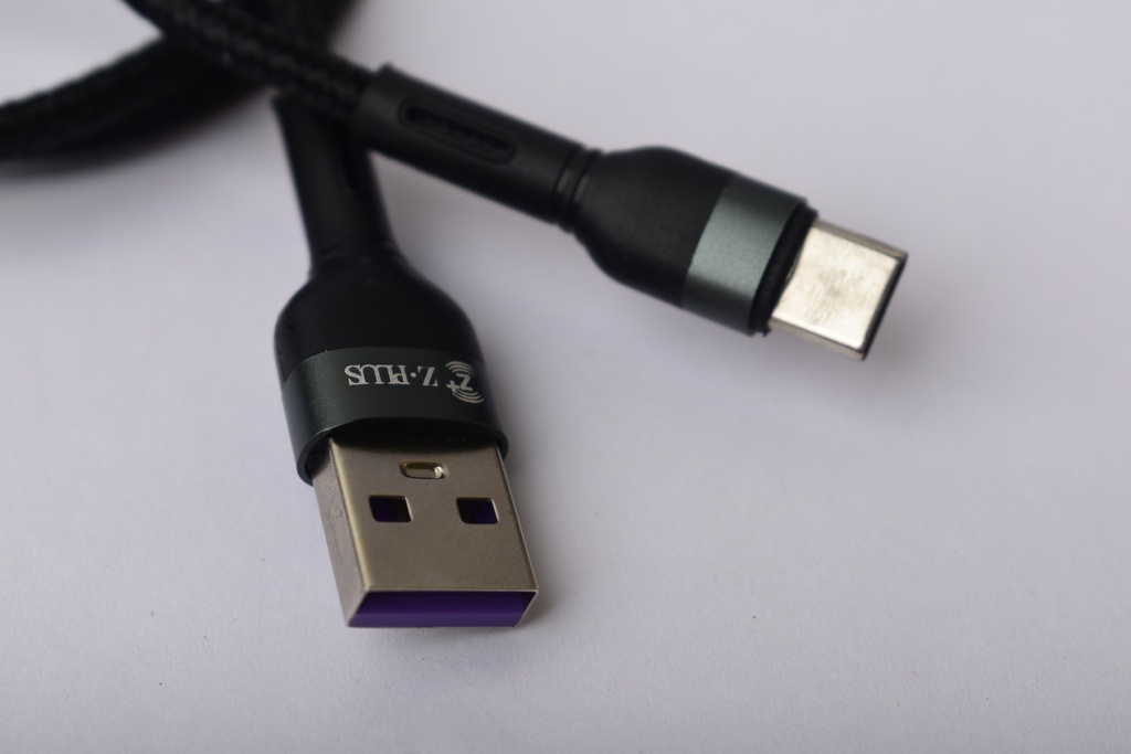 Z57 Z.PLUS كابل تايب سي قماش 2.4 امبير فعلي